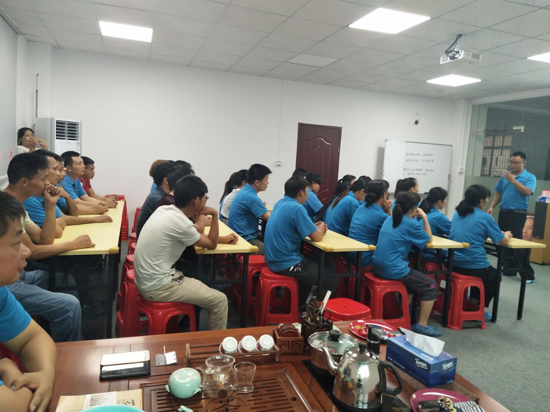 DC1FF11CE07913C1AC982FE6D6F86C3E.jpg DC1FF11CE07913C1AC982FE6D6F86C3E.jpg