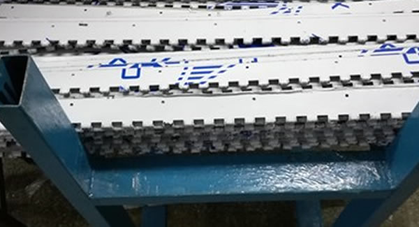 廣有五金專(zhuān)業(yè)生產(chǎn)長(zhǎng)合頁(yè),自動(dòng)化設(shè)備合頁(yè),全力滿足客戶需求?