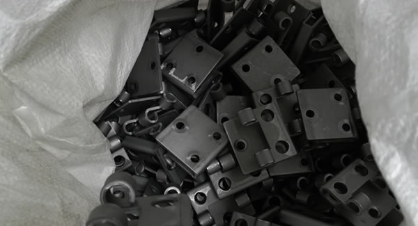 長合頁，車廂合頁焊接處出現(xiàn)開裂的原因分析及預(yù)防改善對策