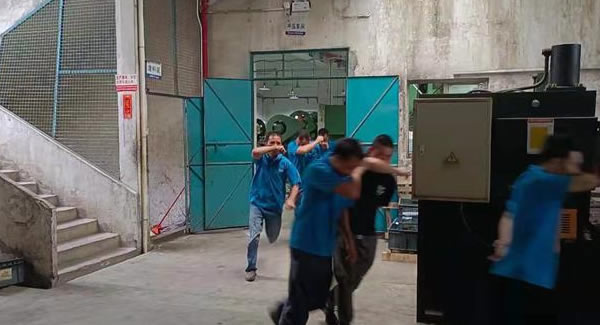 消防演習(xí)齊努力，共筑廣有安全墻|廣有五金&東莞合頁(yè)