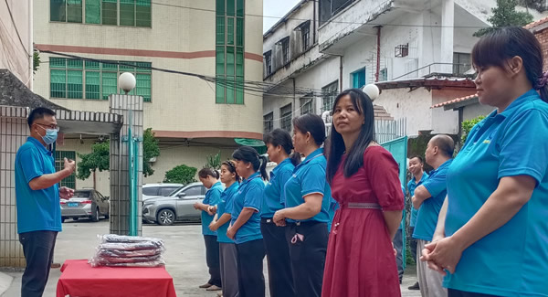 以愛為“包”，致敬母親的無私歲月——母親節(jié)特輯|廣有五金&東莞合頁(yè)?